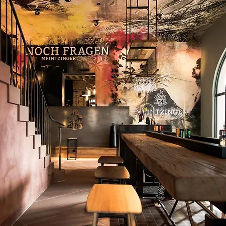 / Weingut Meintzinger Hotel 3*