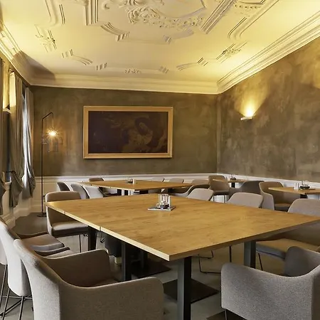 Hotel / Weingut Meintzinger Frickenhausen am Main