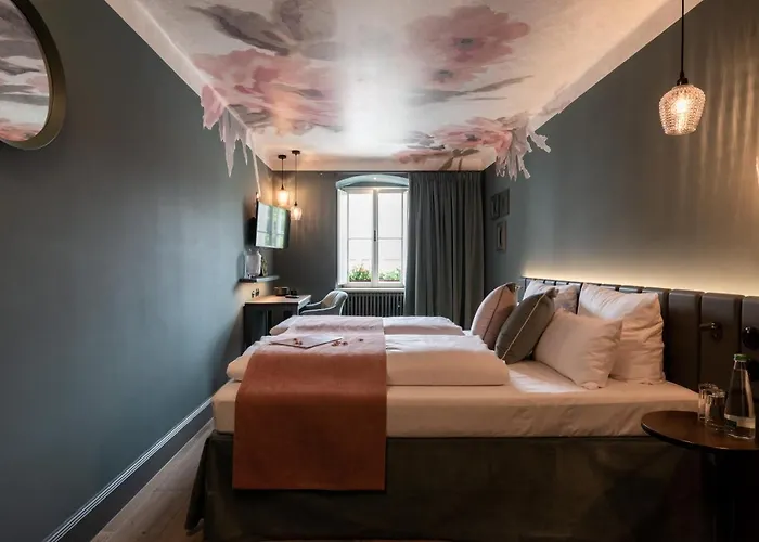 Hotell / Weingut Meintzinger