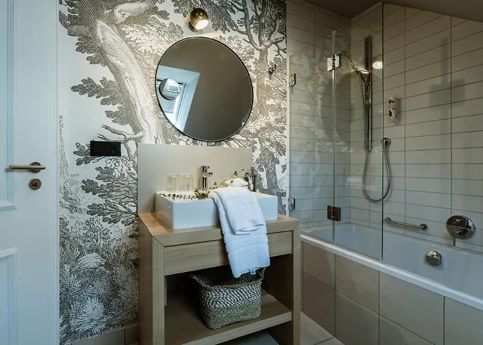 / Weingut Meintzinger Hotell Frickenhausen am Main