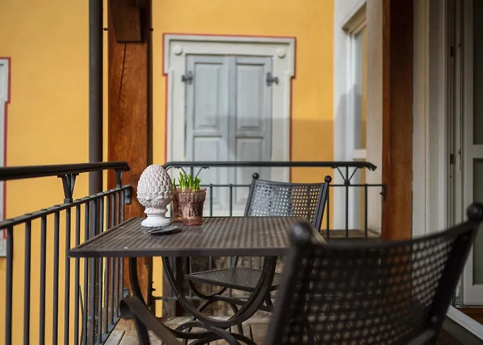Hotell / Weingut Meintzinger 3*